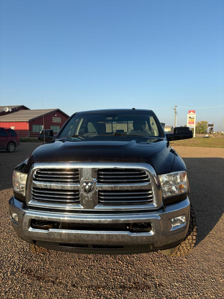 2017 RAM 2500 4WD CREW CAB 149" SLT - Photo #3