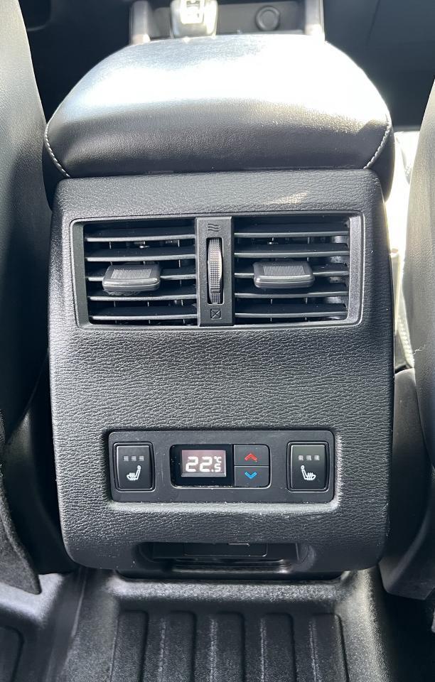 2023 Mitsubishi Outlander Phev SEL S-AWC Photo