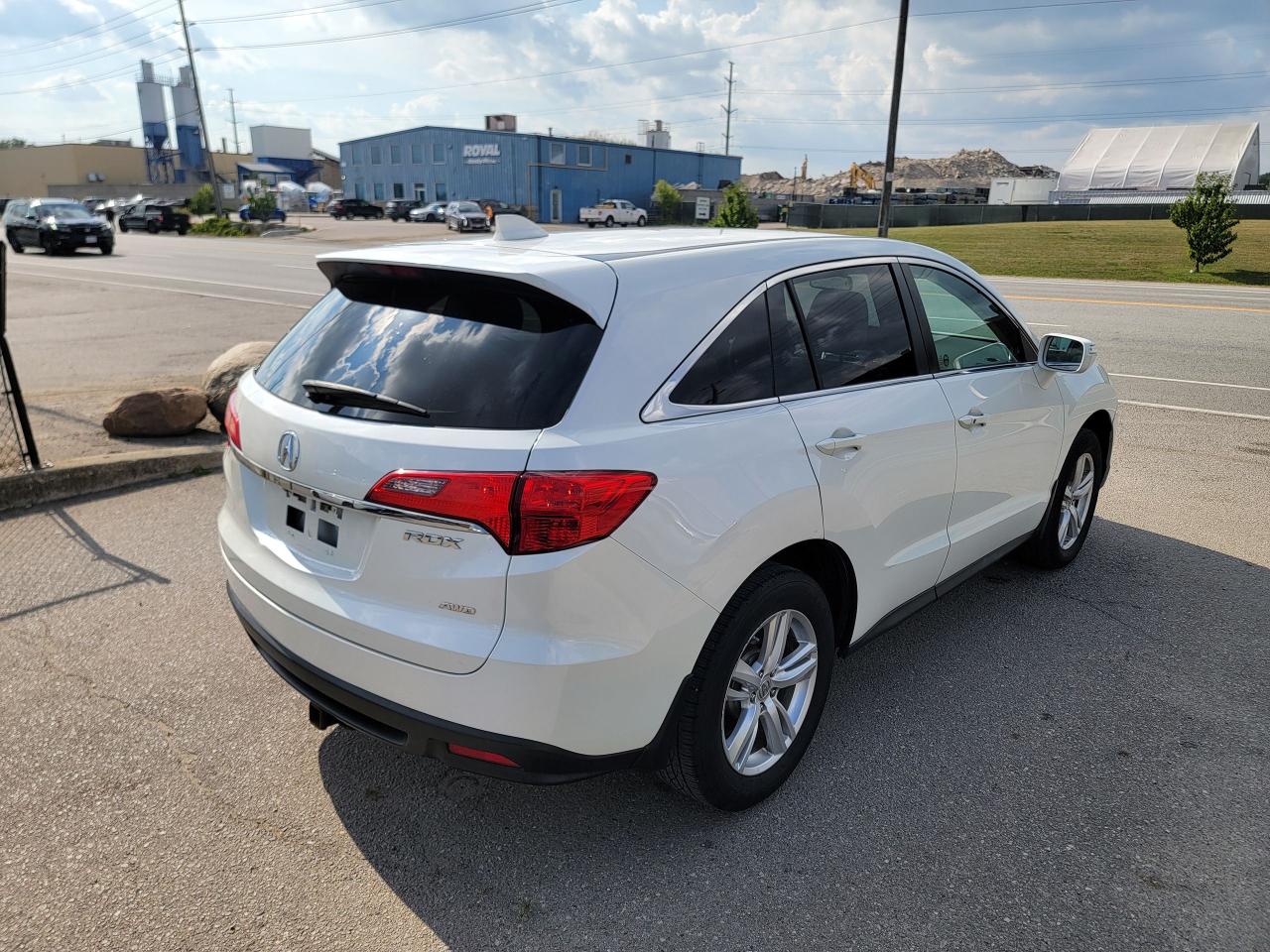 2014 Acura RDX AWD 4dr Tech Pkg Photo4