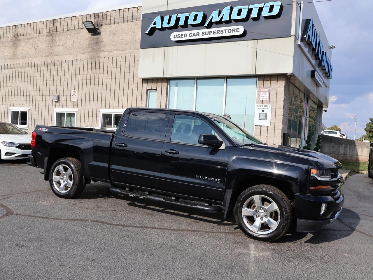 Used 2017 Chevrolet Silverado 1500 V8 LT-Z71 CREW 4WD CERTIFIED *ACCIDENT FREE* CAMERA BLUETOOTH HEATED SEATS CRUISE ALLOYS for sale in Burlington, ON