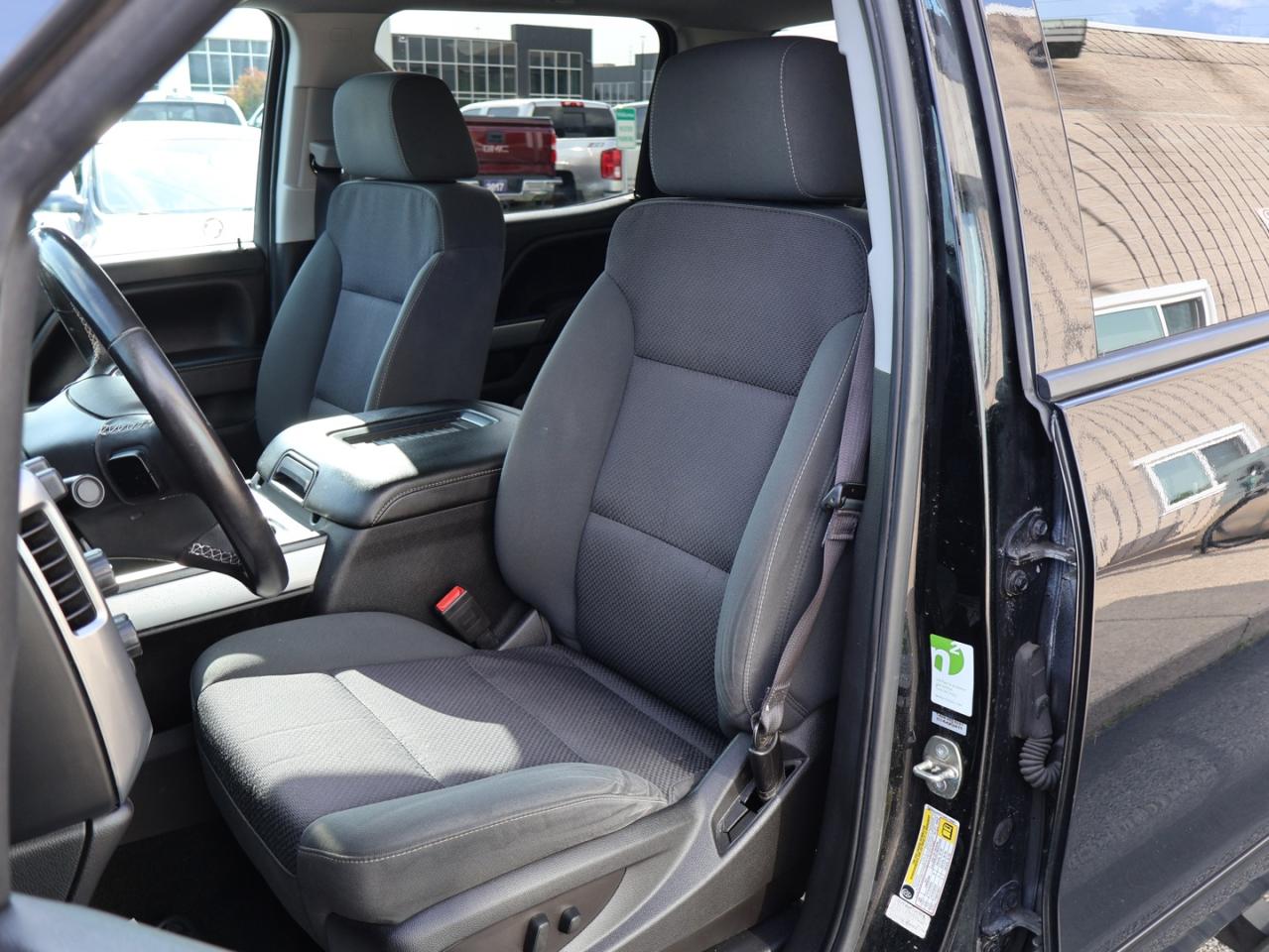 2017 Chevrolet Silverado 1500 V8 LT-Z71 CREW 4WD CERTIFIED *ACCIDENT FREE* CAMERA BLUETOOTH HEATED SEATS CRUISE ALLOYS - Photo #14
