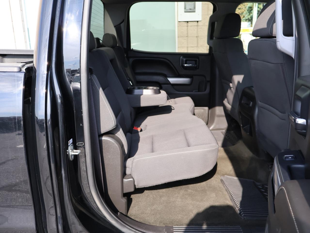 2017 Chevrolet Silverado 1500 V8 LT-Z71 CREW 4WD CERTIFIED *ACCIDENT FREE* CAMERA BLUETOOTH HEATED SEATS CRUISE ALLOYS - Photo #17
