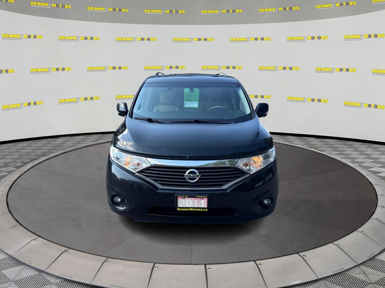 2011 Nissan Quest  - Photo #7