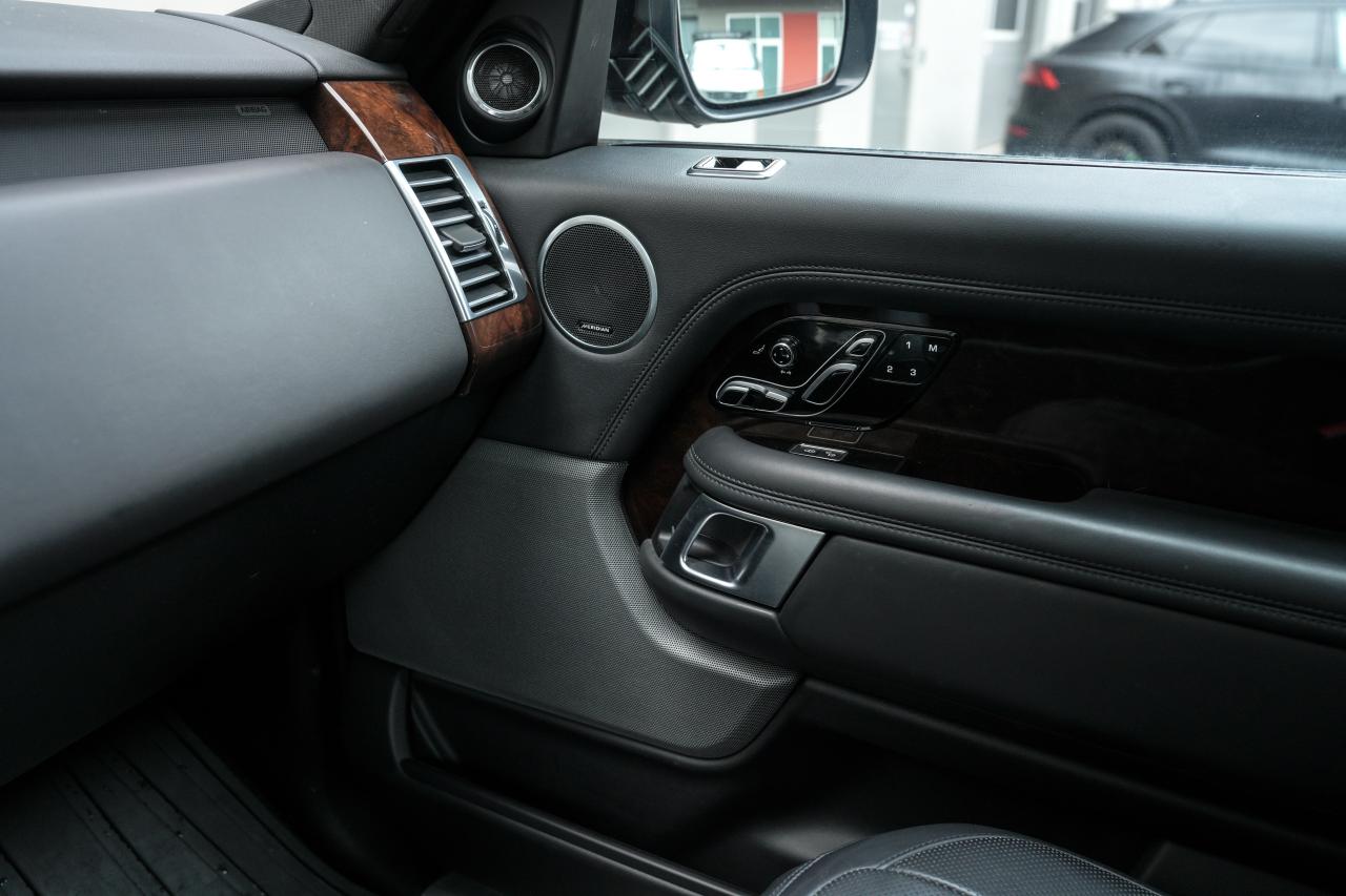 2020 Land Rover Range Rover P525 5.0L V8 Supercharged SWB - Photo #13