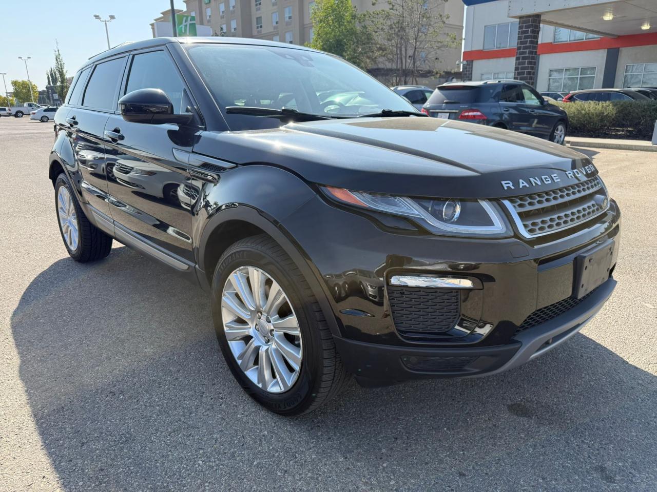 2018 Land Rover Range Rover Evoque SE AWD | ALL CREDIT ACCEPTED!! - Photo #1