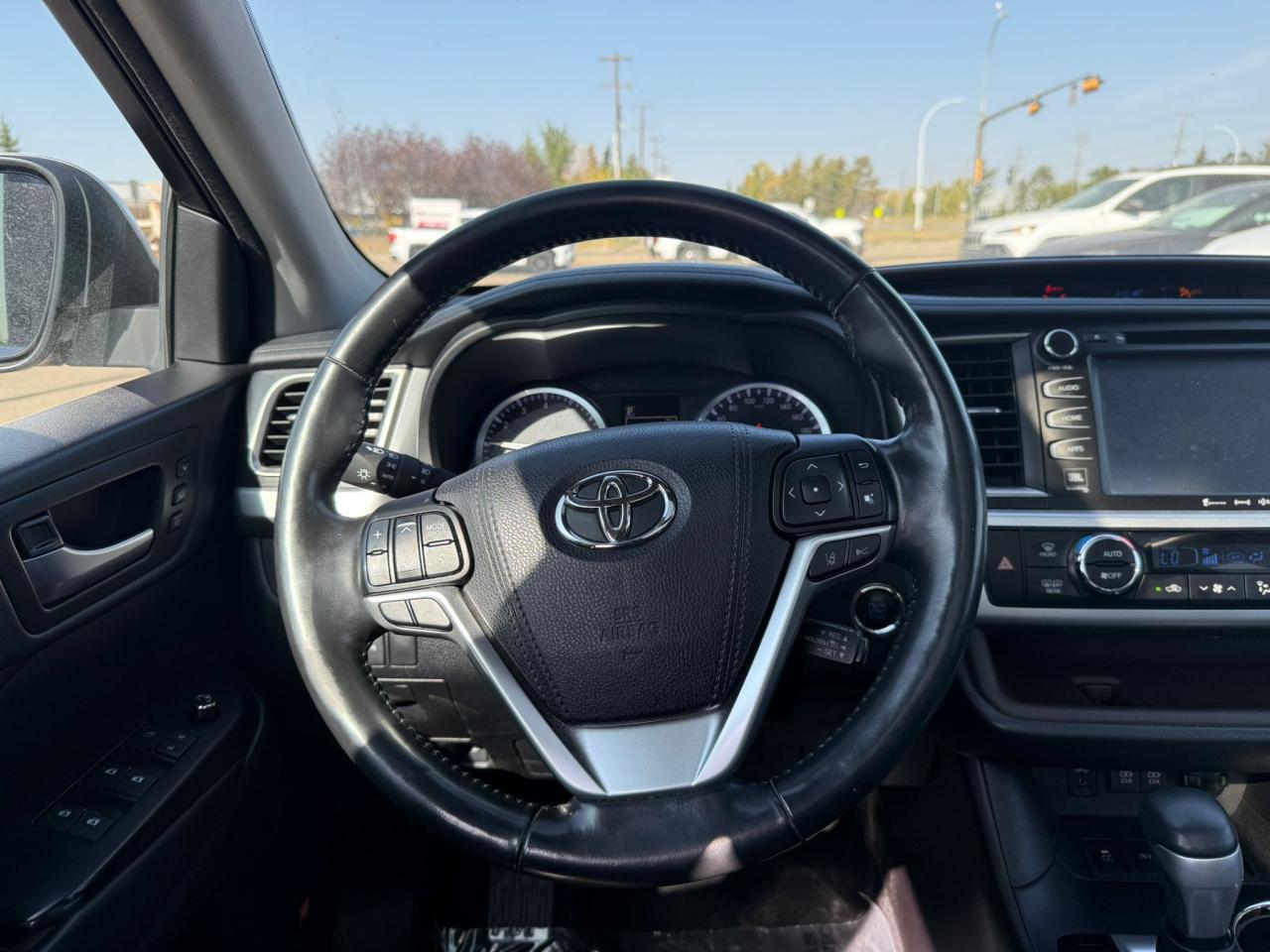2017 Toyota Highlander Limited | ALL CREDIT ACCEPTED!! - Photo #9