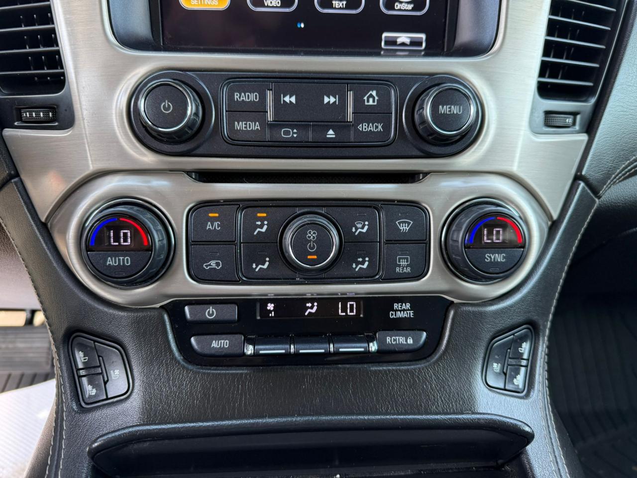 2019 GMC Yukon XL Denali | ALL CREDIT ACCEPTED!! - Photo #9