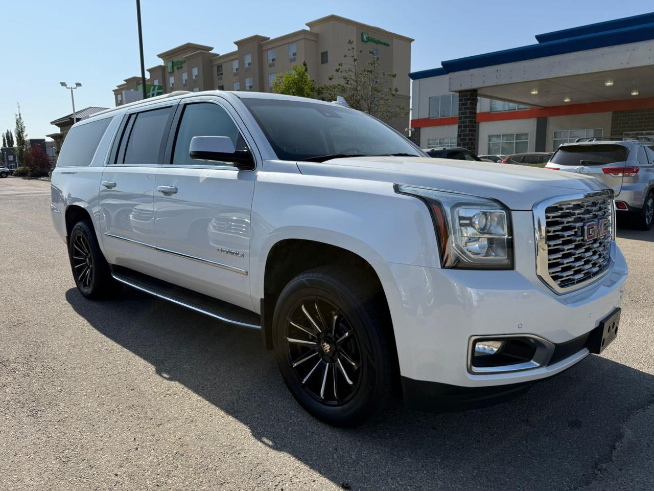 2019 GMC Yukon XL Denali | ALL CREDIT ACCEPTED!!