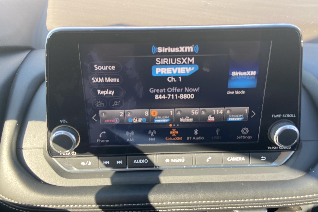 2023 Nissan Rogue SV MOONROOF Photo