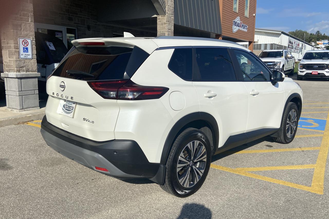 2023 Nissan Rogue SV MOONROOF Photo