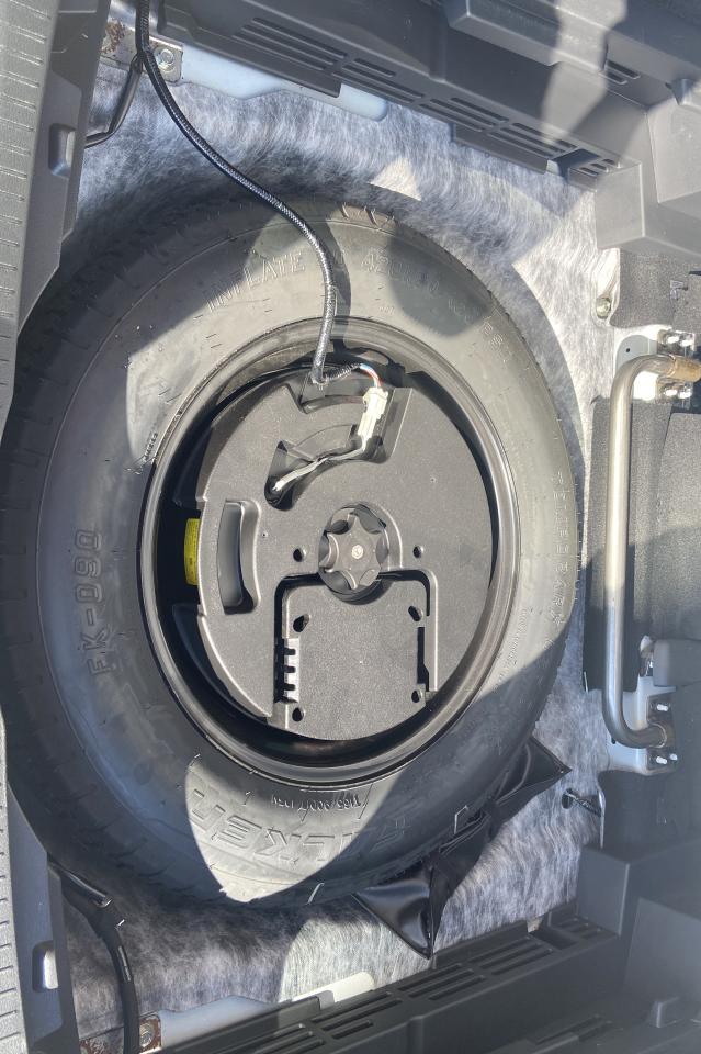 2023 Nissan Rogue SV MOONROOF Photo