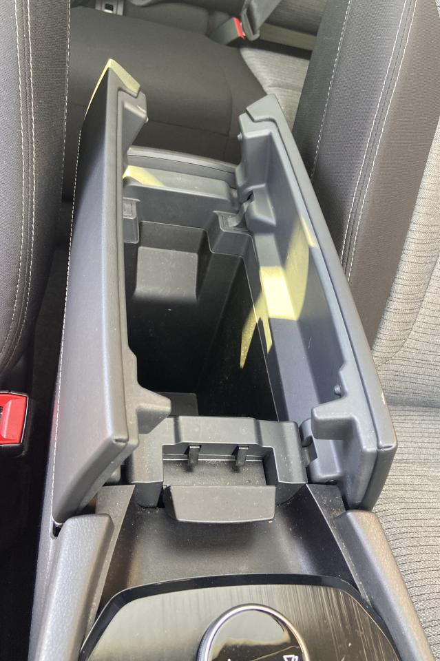 2023 Nissan Rogue SV MOONROOF Photo