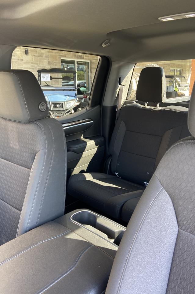 2023 Chevrolet Silverado 1500 4WD Crew Cab 147" RST Photo