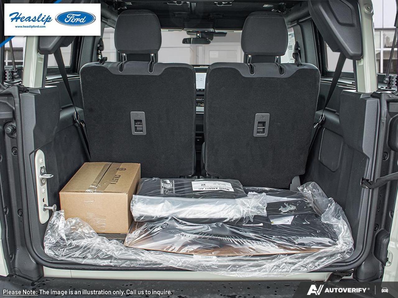 2025 Ford Bronco Base 2 DOOR Photo5