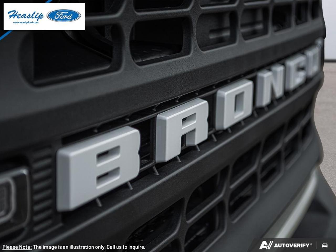2025 Ford Bronco Base 2 DOOR Photo5