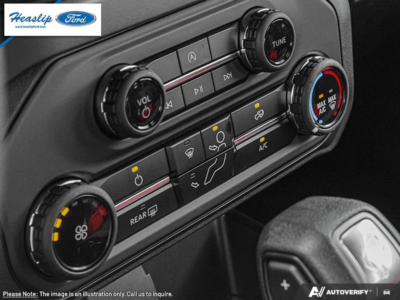 2025 Ford Bronco Base 2 DOOR Photo5
