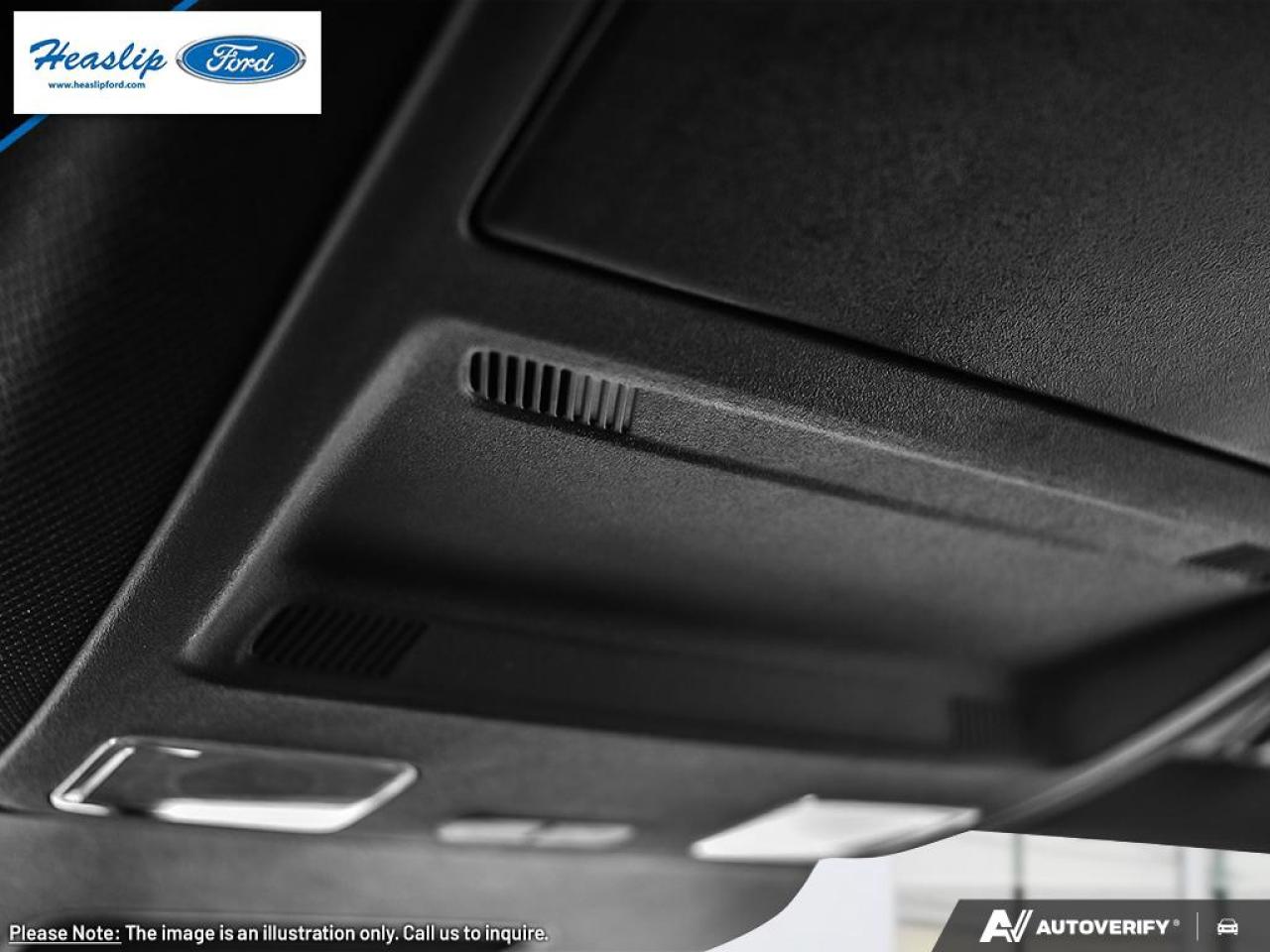 2026 Ford Escape 4DR ST LINE Photo5