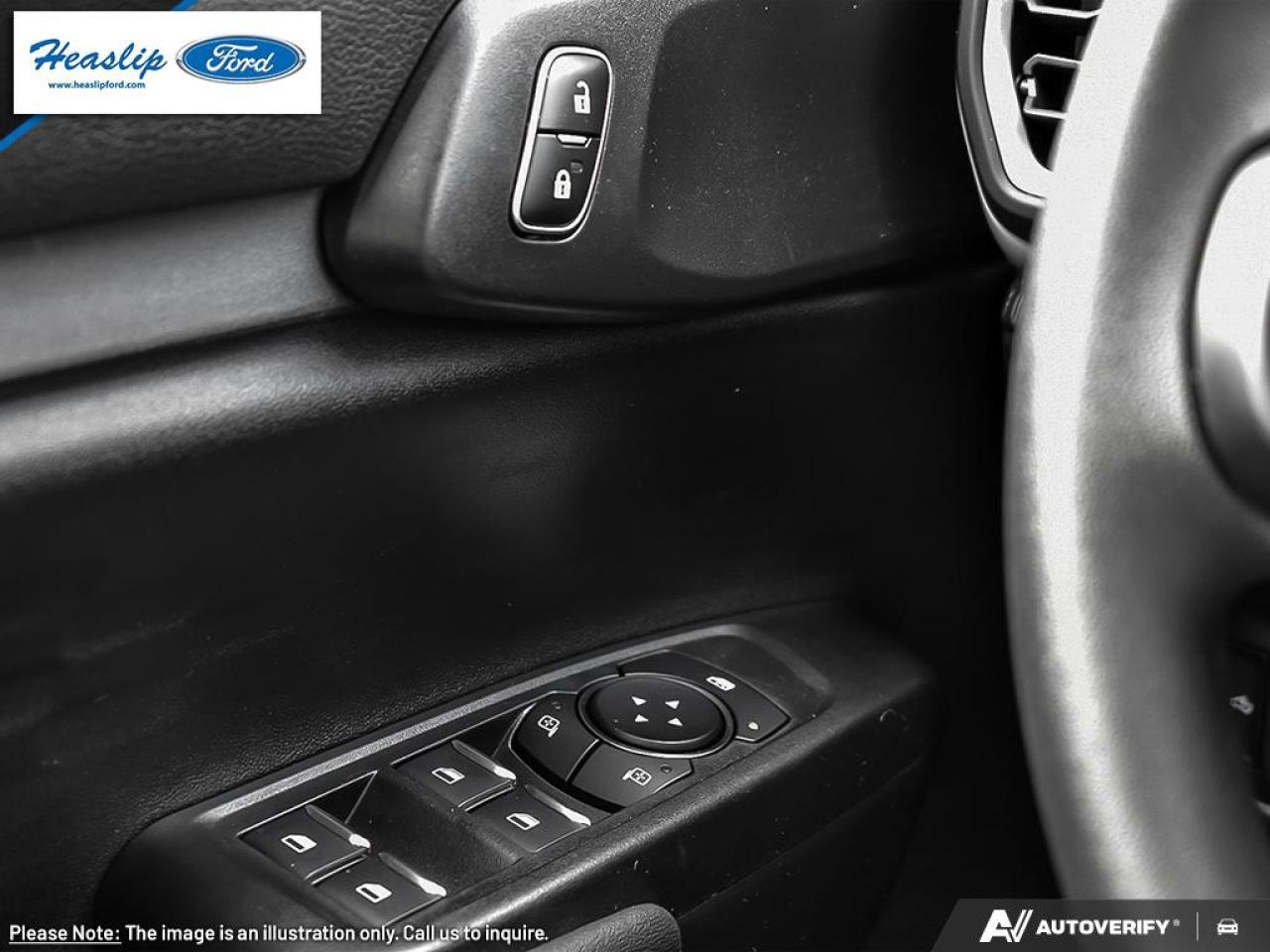 2025 Ford Ranger 4X4 CRW CAB XL Photo5