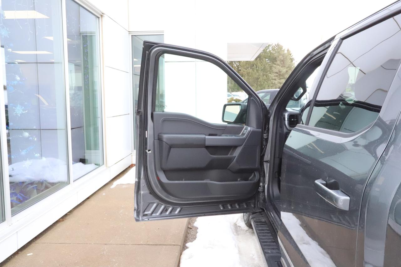 2025 Ford F-150 XLT 4WD SuperCrew 5.5' Box Photo