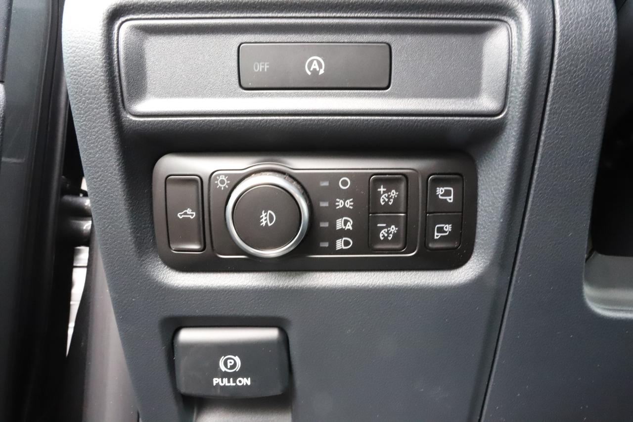 2025 Ford F-150 XLT 4WD SuperCrew 5.5' Box Photo