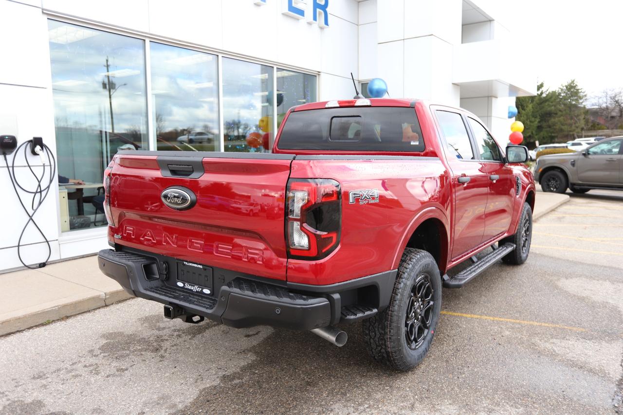 2025 Ford Ranger XLT 4WD SuperCrew 5' Box Photo3
