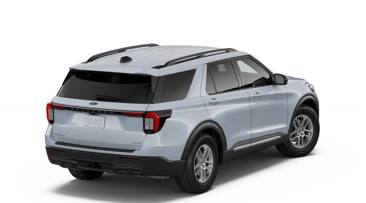 2026 Ford Explorer ACTIVE 4WD Photo2