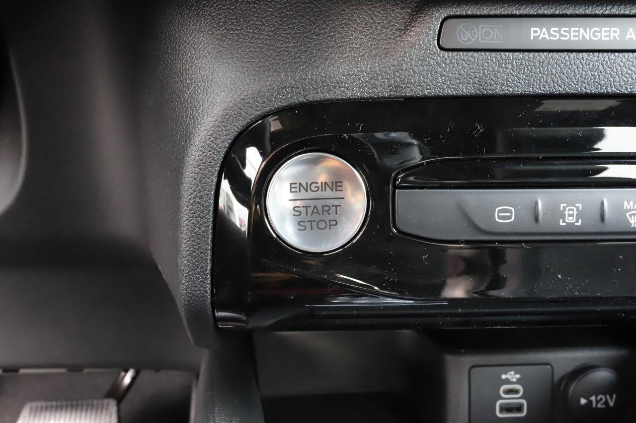 2026 Ford Escape ST-Line AWD Photo