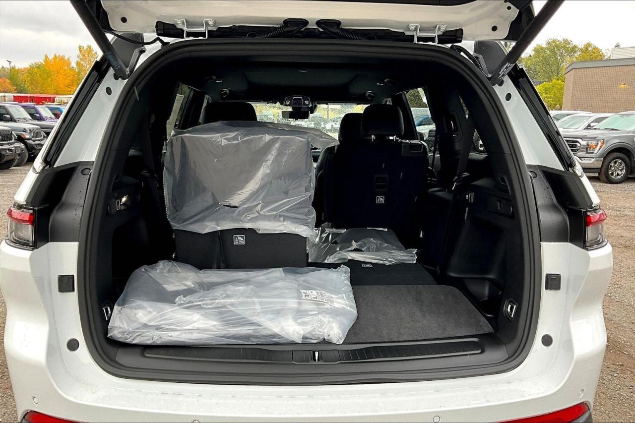 2025 Jeep Grand Cherokee L LIMITED | Pano Roof | Lux Tech 2 | 4x4 Photo