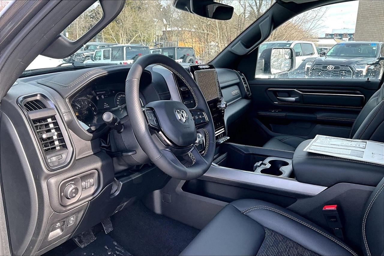 2026 RAM 1500 SPORT CREW | Pano Roof | 20" Wheels | 4x4 Photo