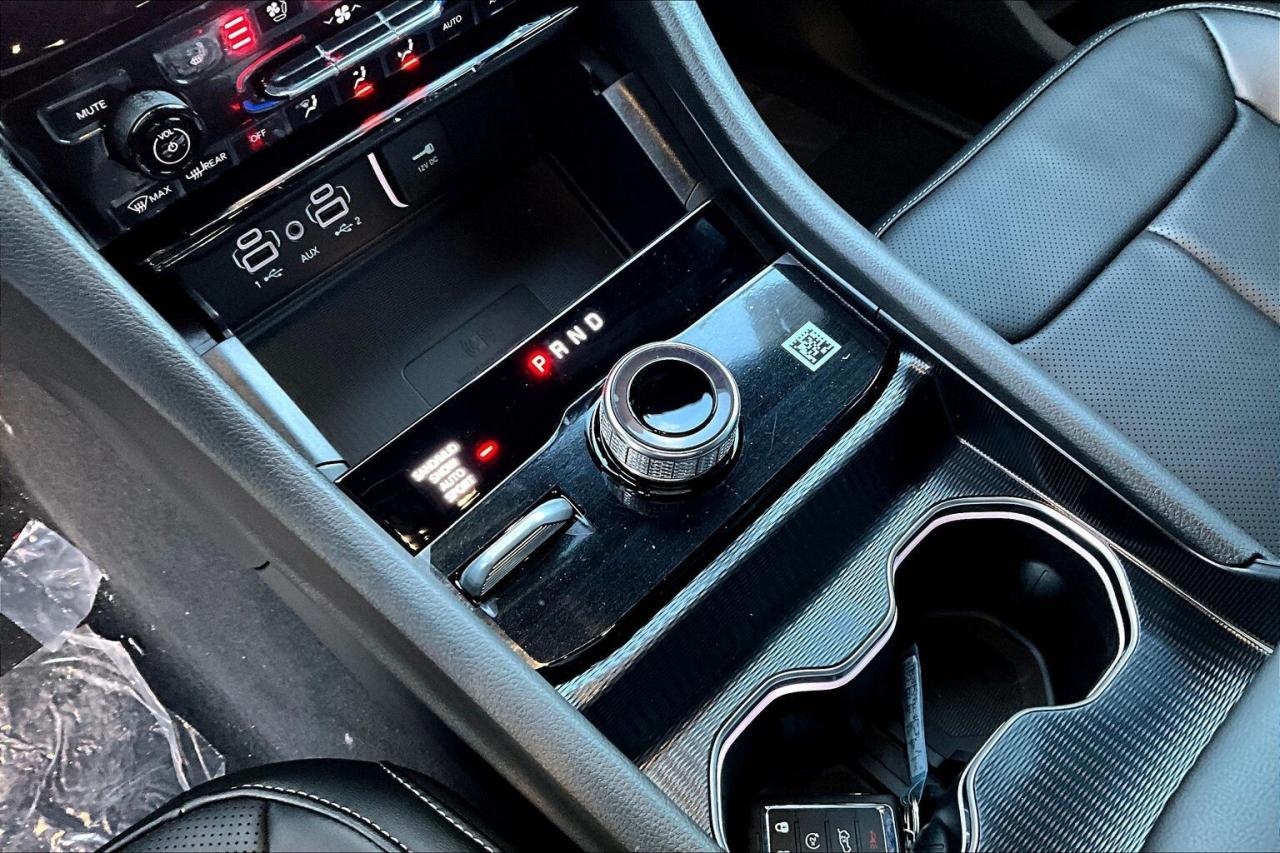 2025 Jeep Grand Cherokee LIMITED | Black App Pkg | Pano Roof | LuxTech 2 Photo