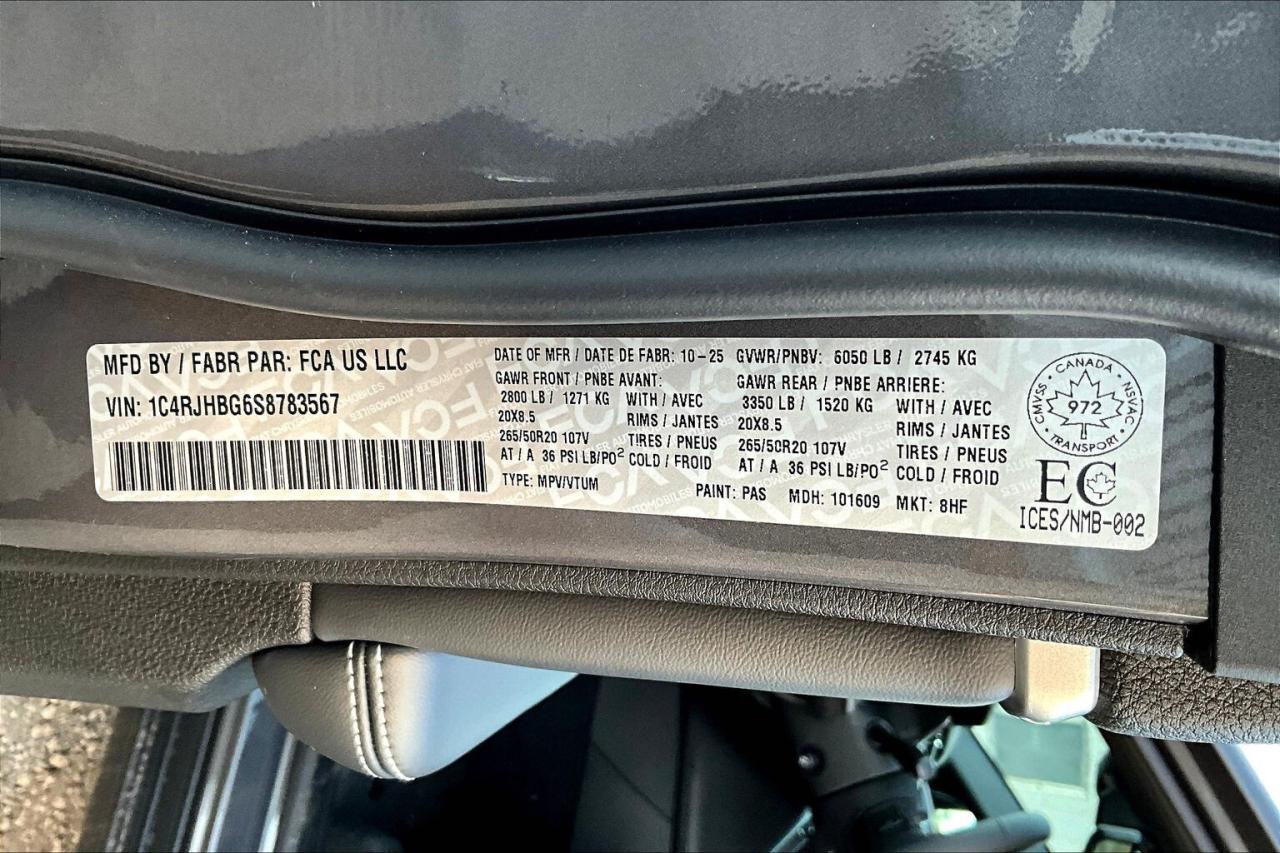 2025 Jeep Grand Cherokee LIMITED | Black App Pkg | Pano Roof | LuxTech 2 Photo