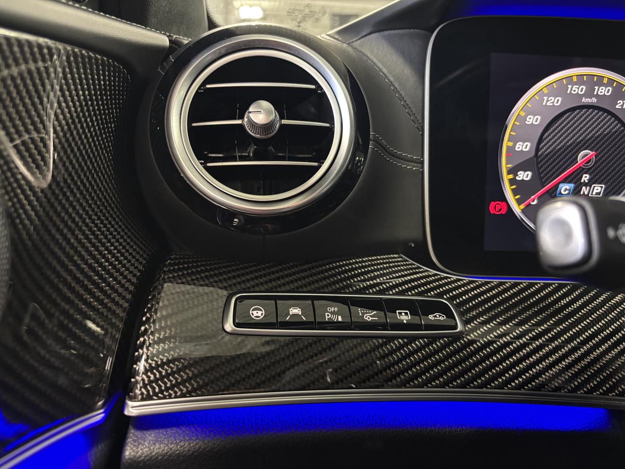 2018 Mercedes-Benz E-Class E63 S AMG|V8BITURBO|4MATIC|NAV|CARBON|360|MASSAGE| - Photo #22