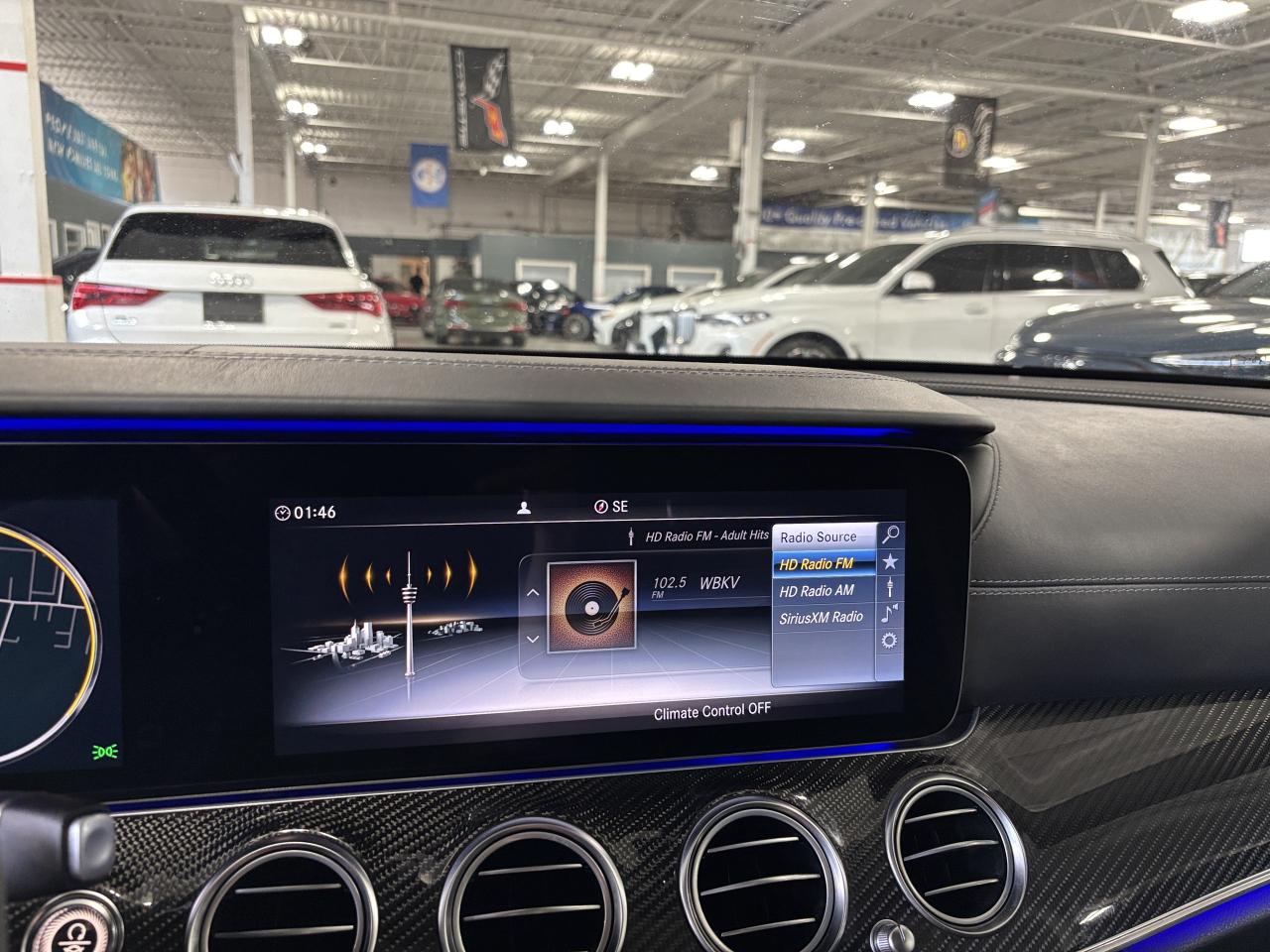 2018 Mercedes-Benz E-Class E63 S AMG|V8BITURBO|4MATIC|NAV|CARBON|360|MASSAGE| - Photo #26