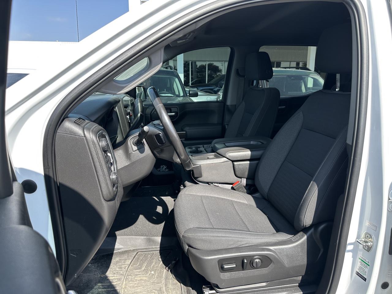 2021 Chevrolet Silverado 1500 LT | 4x4 | Photo