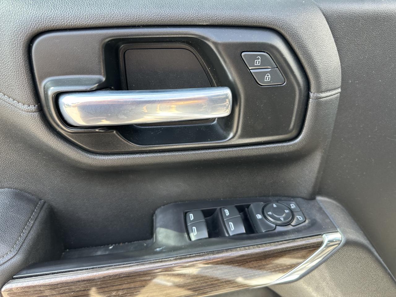 2021 Chevrolet Silverado 1500 LT | 4x4 | Photo