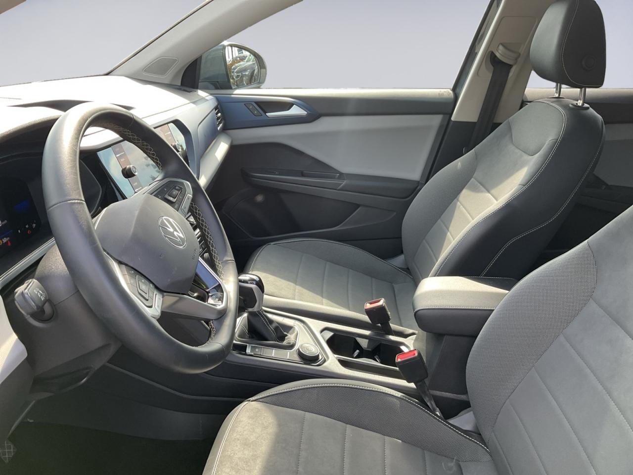 2022 Volkswagen Taos 1.5L Sunroof & Wheel Pkg! Certified! One Owner! Photo