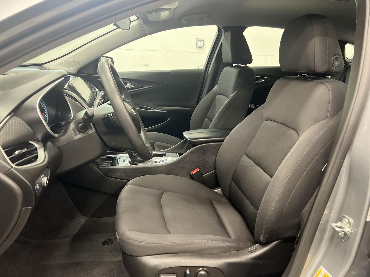 2023 Chevrolet Malibu 1LT | WIRELESS CARPLAY | HTD SEATS | REMOTE START Photo