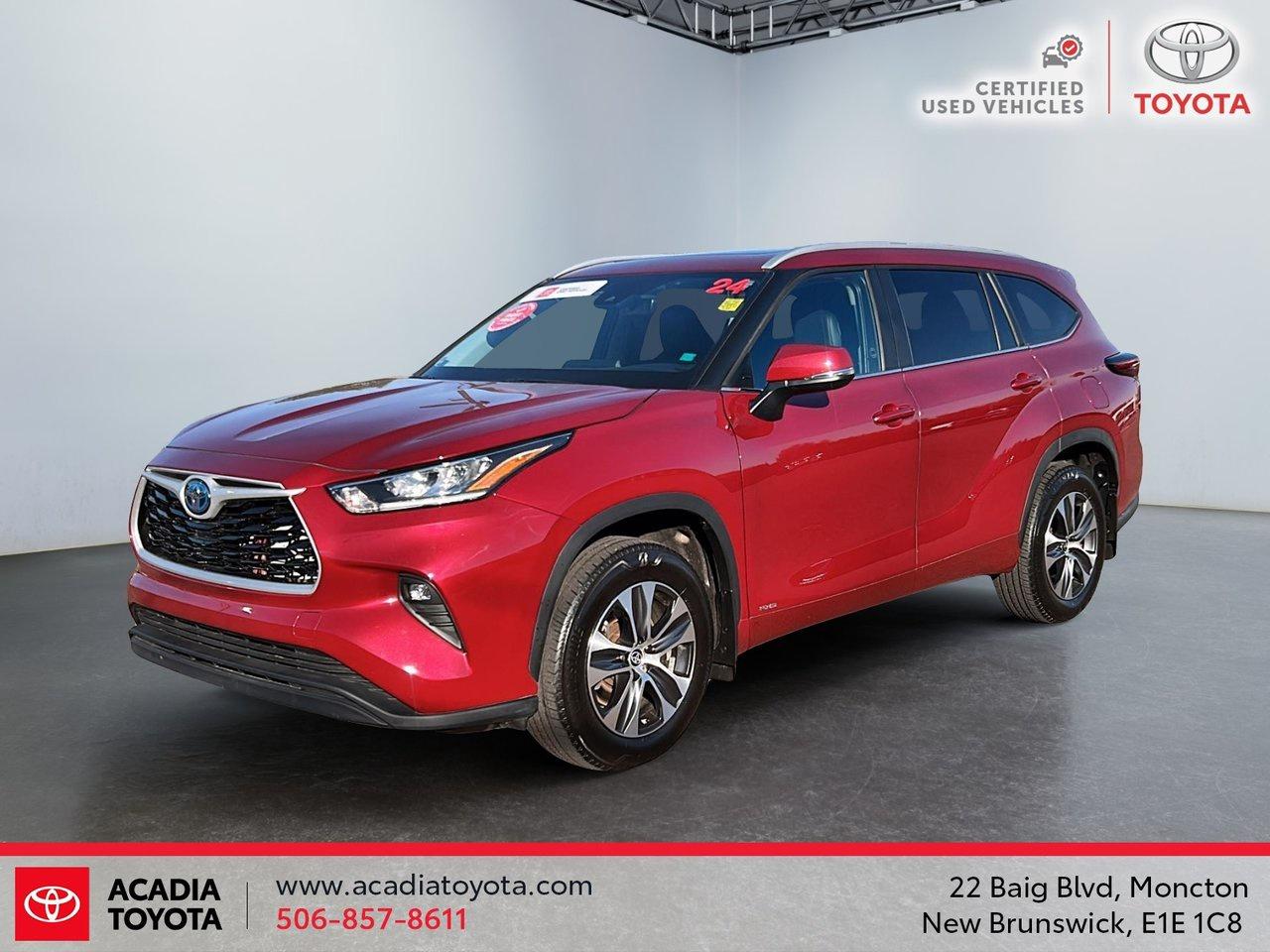 Used 2024 Toyota Highlander HYBRID XLE for sale in Moncton, NB