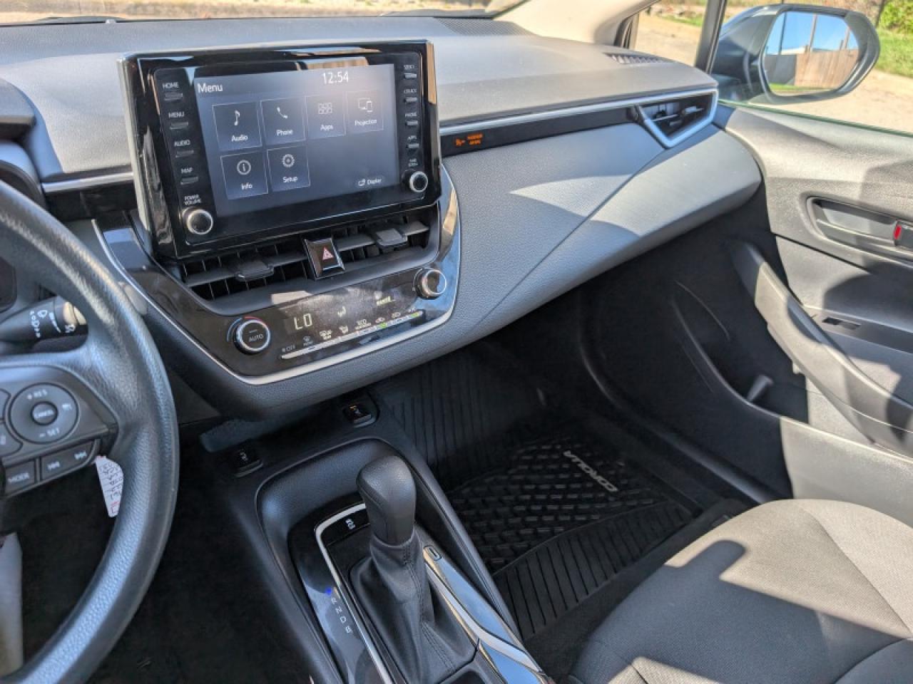 2022 Toyota Corolla LE  **LOW KMS - 1 OWNER - CLEAN CF** Photo