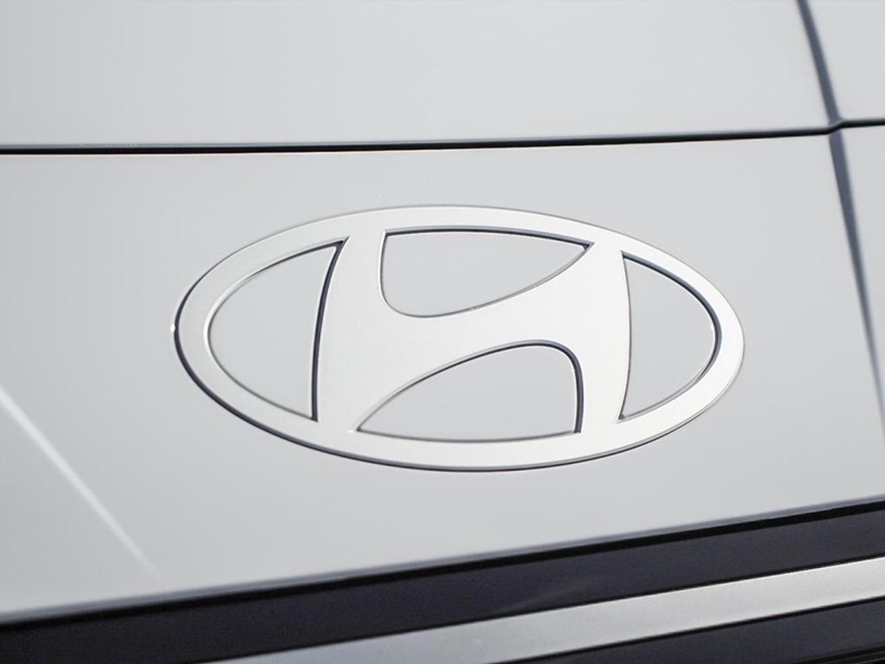 2025 Hyundai Elantra Hybrid Luxury DCT  - Premium Audio - $117.85 /Wk Photo