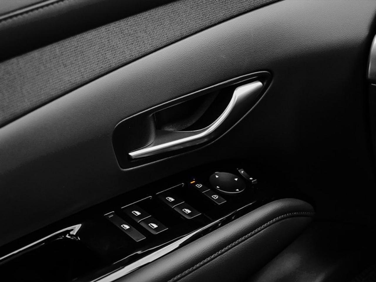 2025 Hyundai Tucson Hybrid Ultimate AWD  - Sunroof - $172.02 /Wk Photo