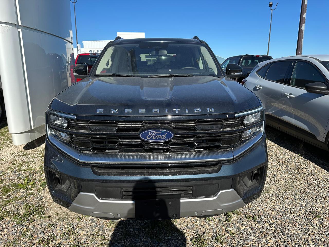 2025 Ford Expedition PLATINUM MAX 4x4 600A Photo1