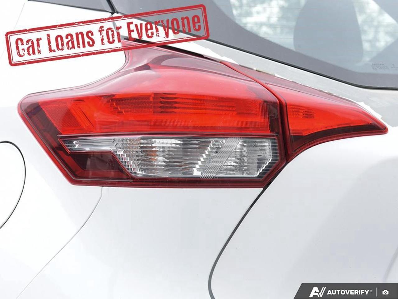 2019 Nissan Kicks S Photo