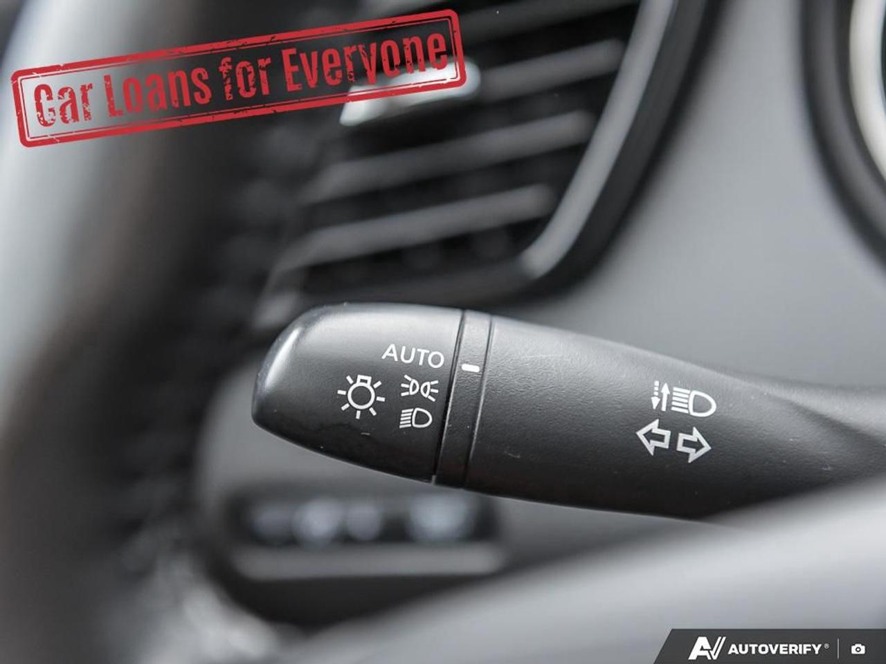 2021 Nissan Qashqai SV Photo