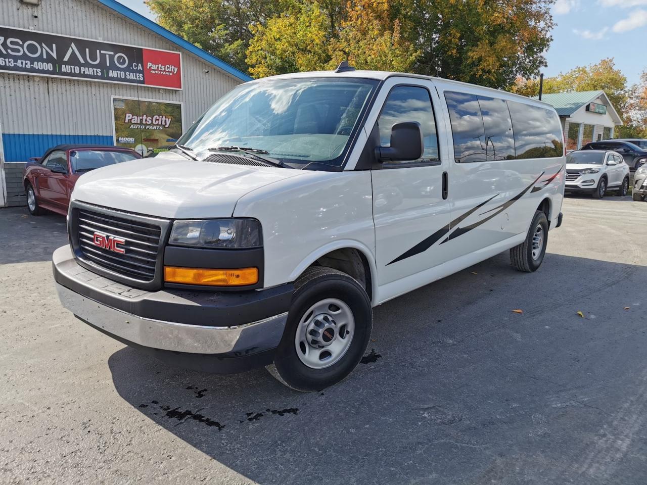 2024 GMC Savana 3500 - Photo #2