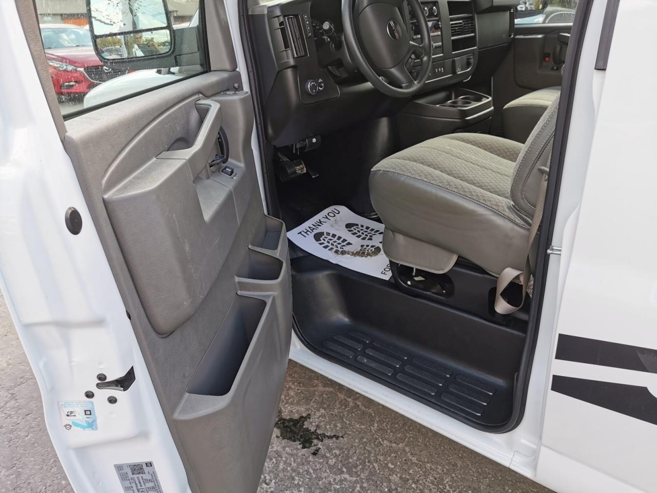 2024 GMC Savana 3500 - Photo #12