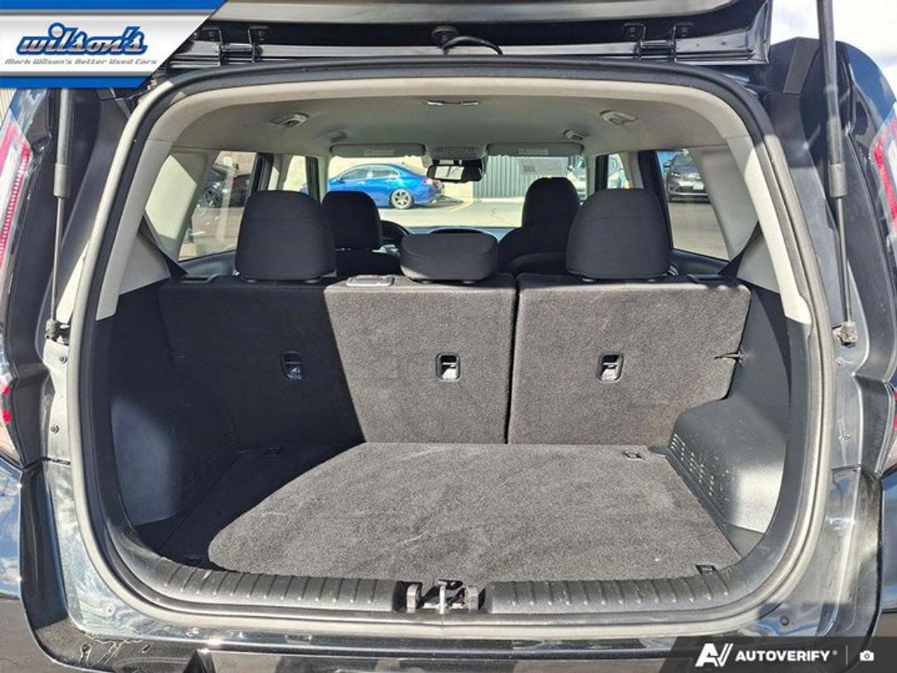 2023 Kia Soul EV EV Premium | Nav | Heated Wheel + Seats | CarPlay + Android | Rear Camera | Power Seat | and More ! Photo