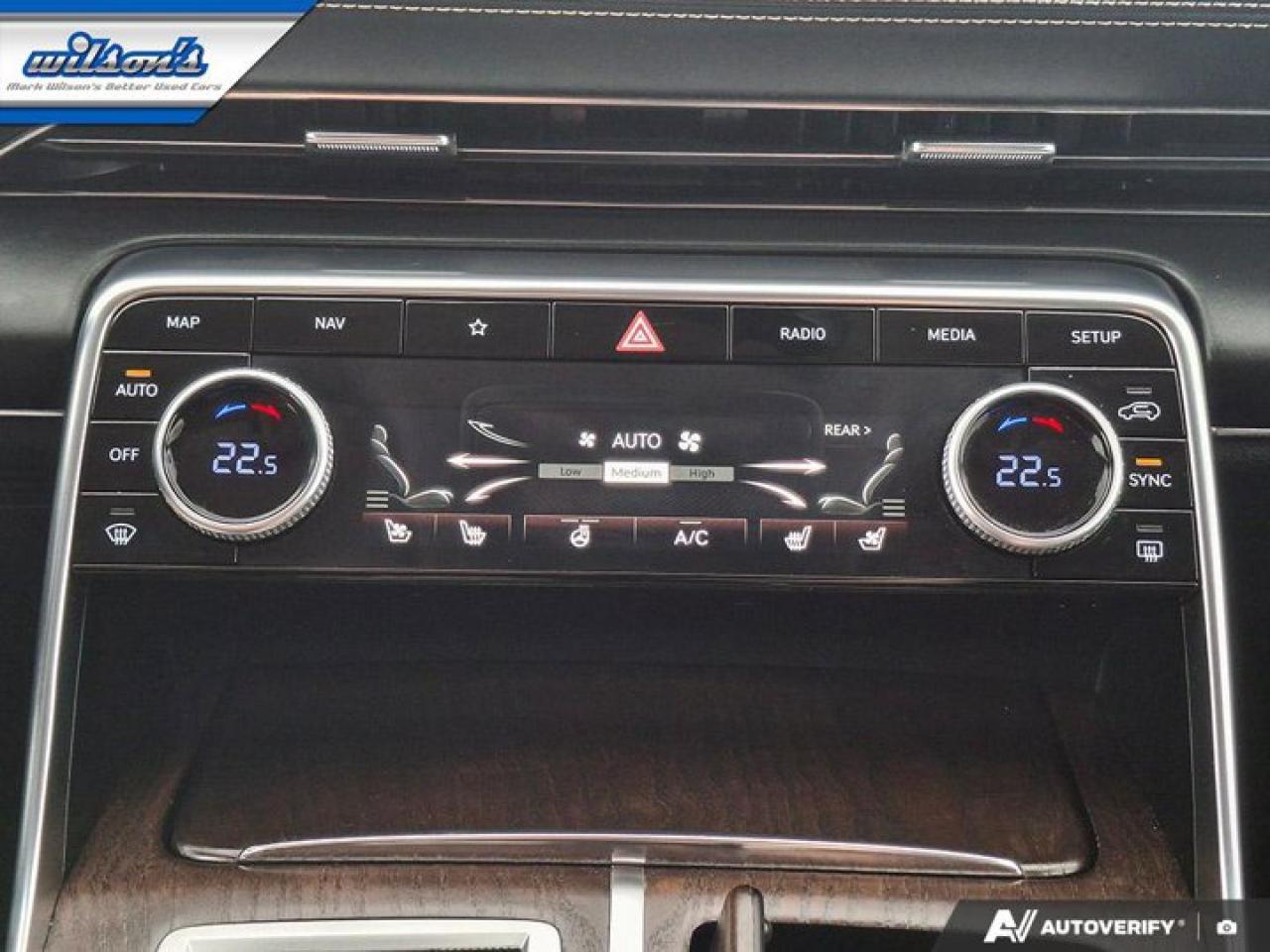 2024 Genesis GV80 3.5T Advanced AWD | Leather | Pano Roof | Nav | 22's | Heated Wheel | Adaptive Cruise & More ! Photo