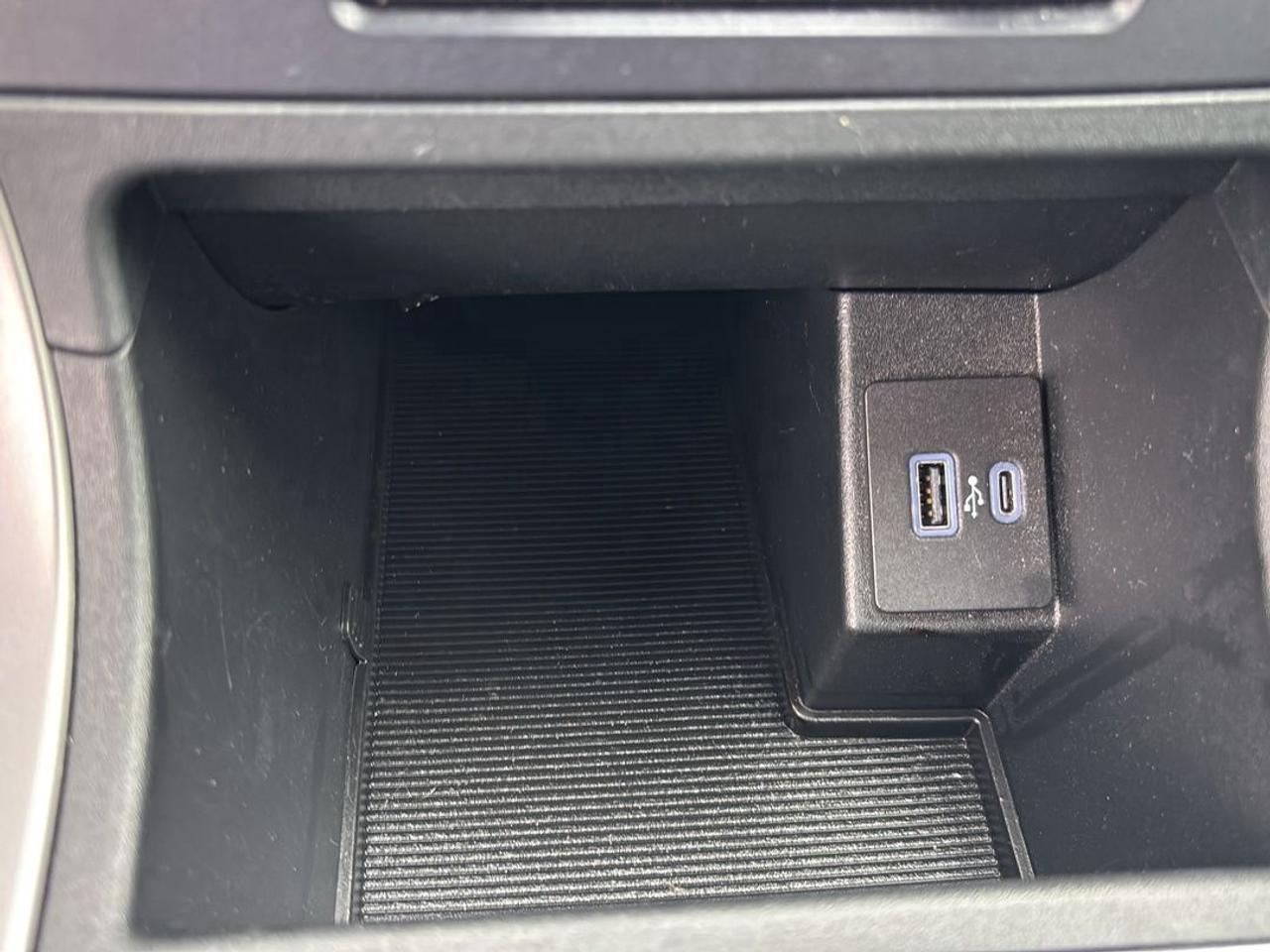 2022 Ford Edge SEL, AWD, 2L, CLOTH, HEATED WHEEL! HEATED SEATS! Photo