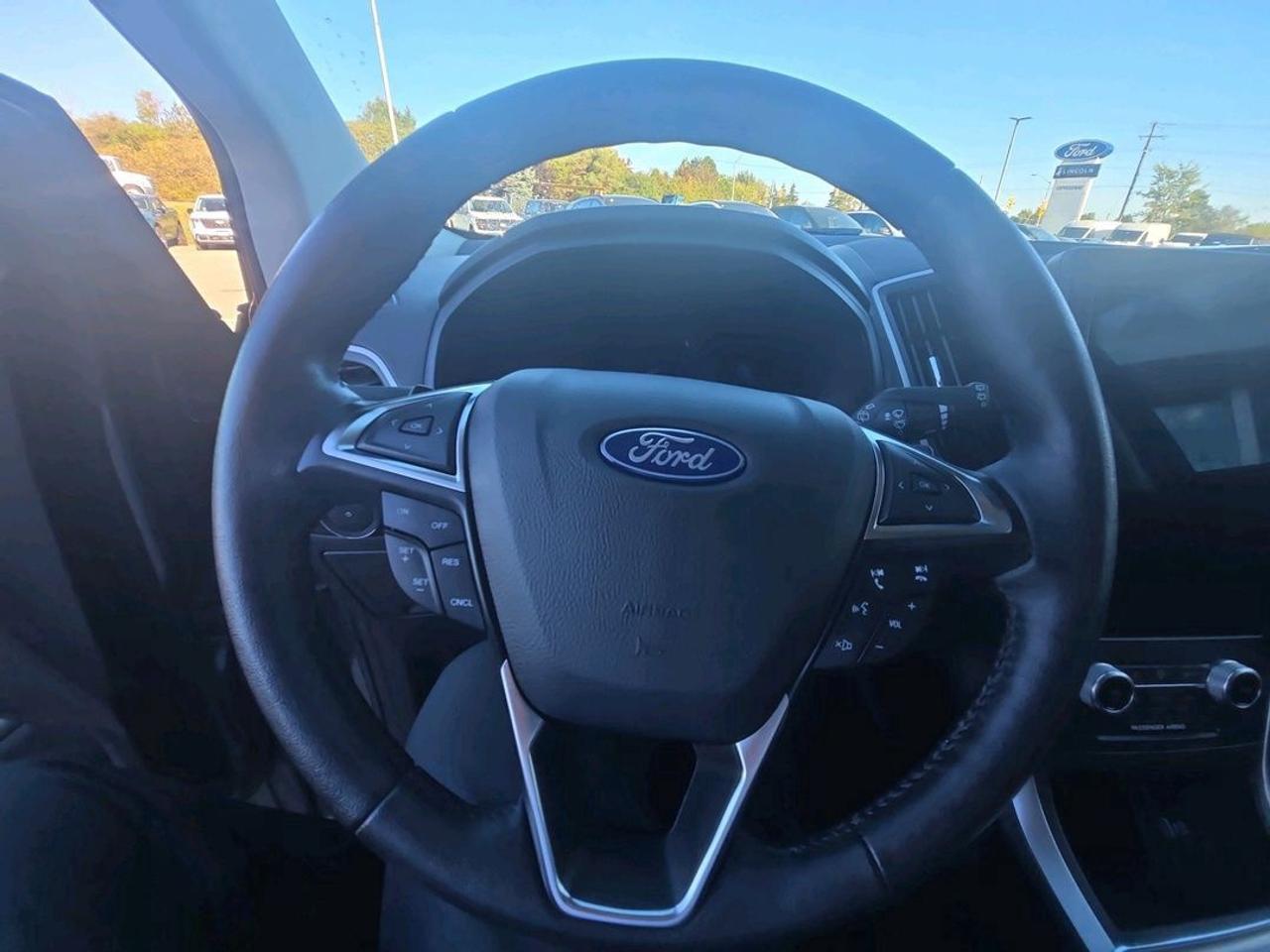 2022 Ford Edge SEL, AWD, 2L, CLOTH, HEATED WHEEL! HEATED SEATS! Photo